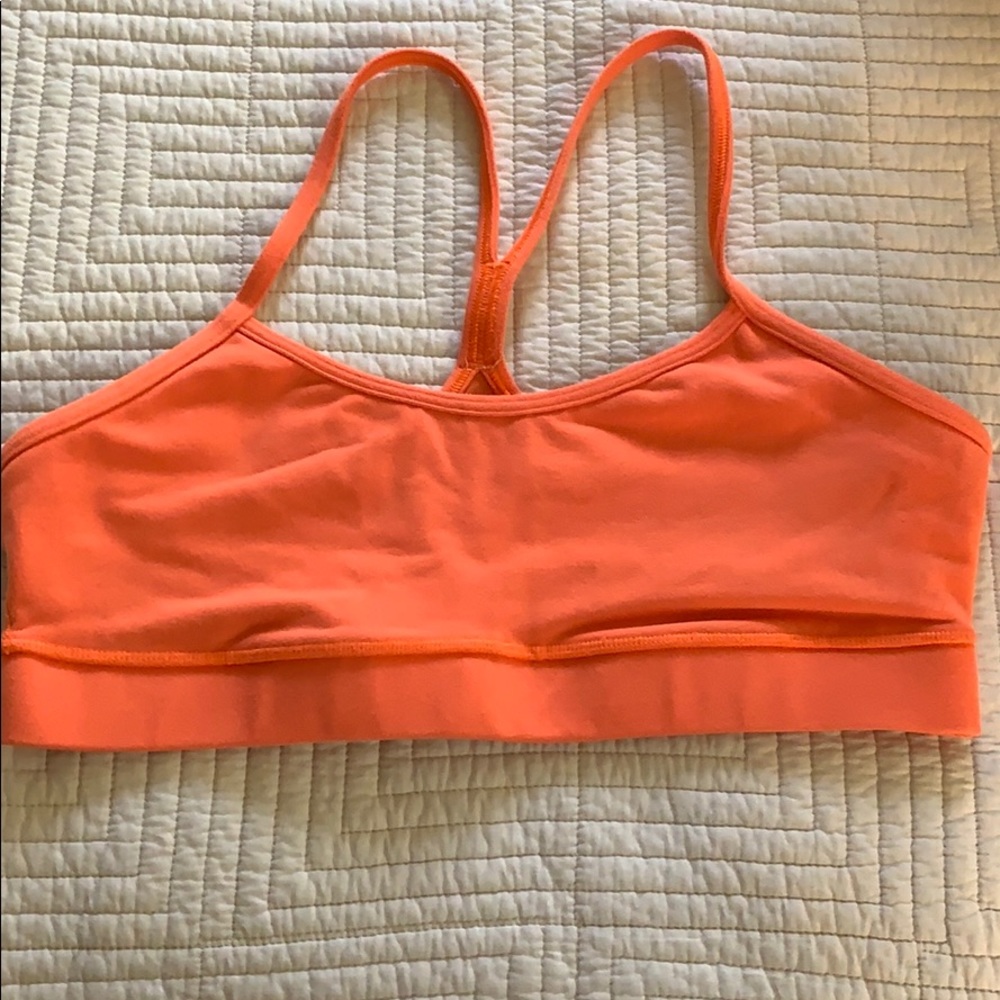 Lululemon sports bra